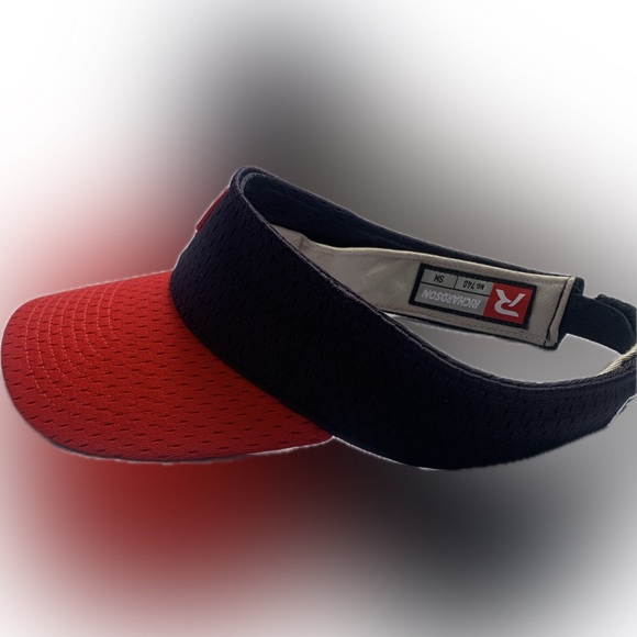 PROS visor with star & P, red & blue NO:740, ⚾️ from RICHARDSON size S/M - Picture 2 of 5